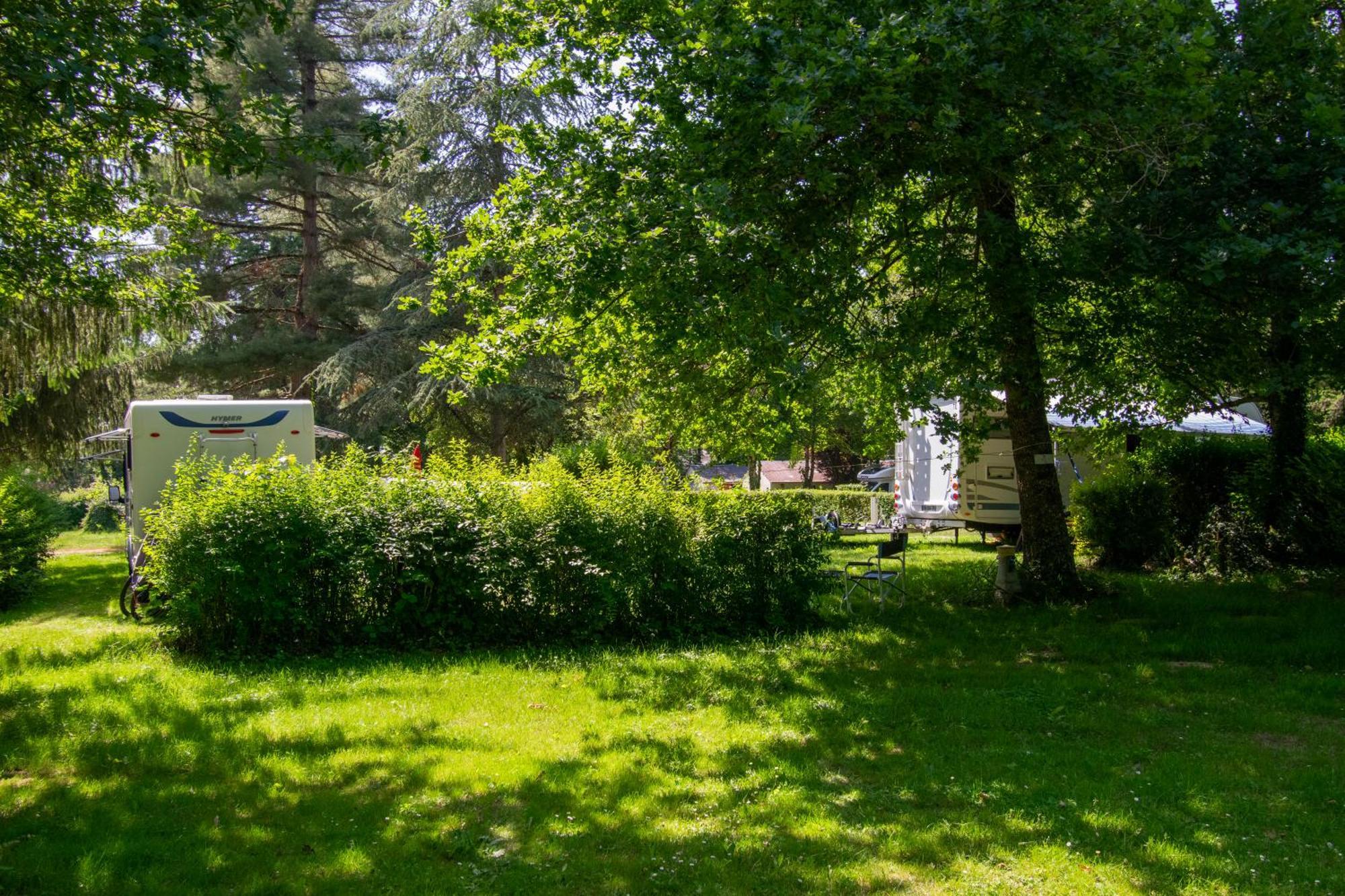 Camping Des Bains Saint-Honoré Eksteriør billede