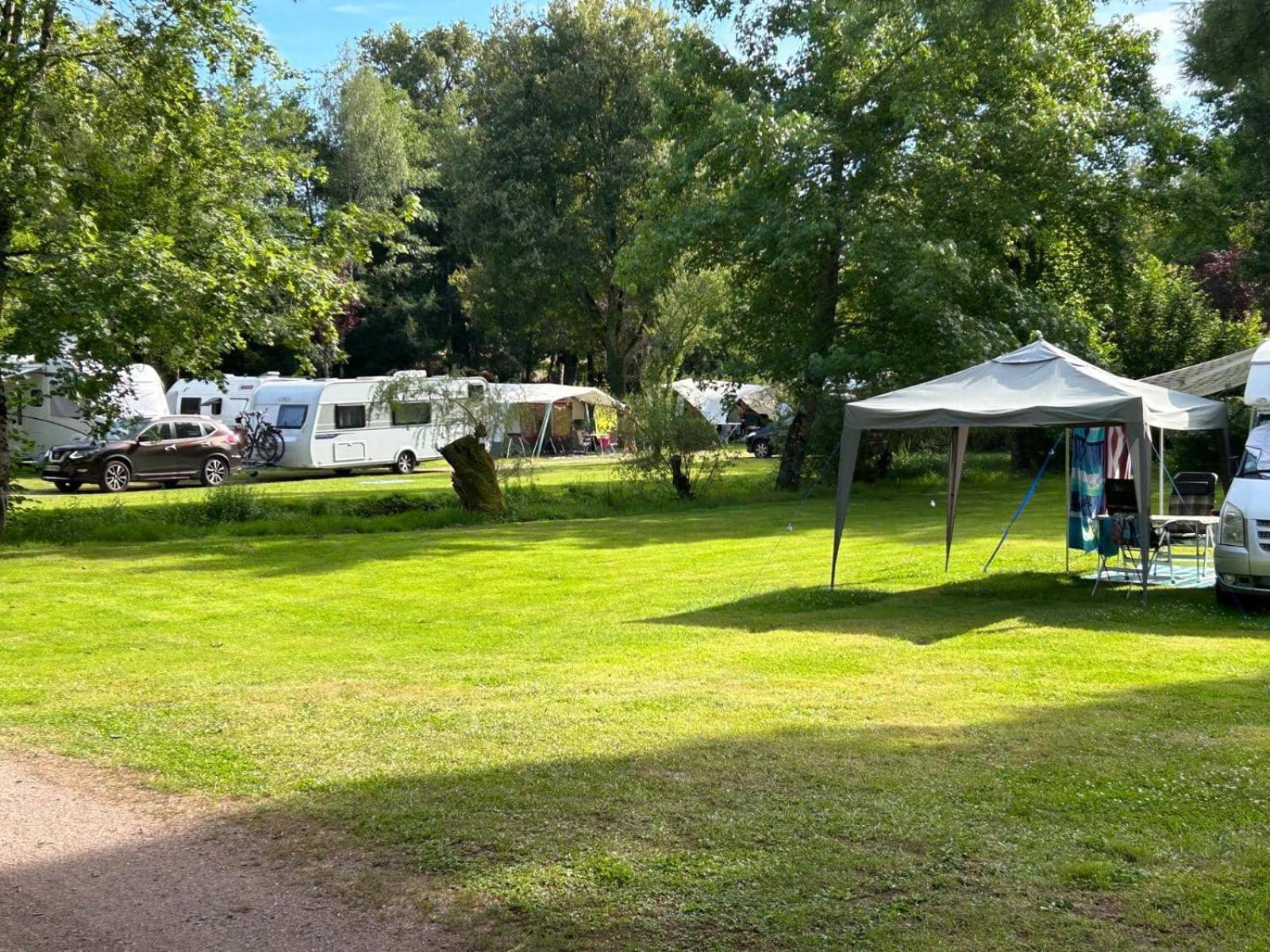 Camping Des Bains Saint-Honoré Værelse billede
