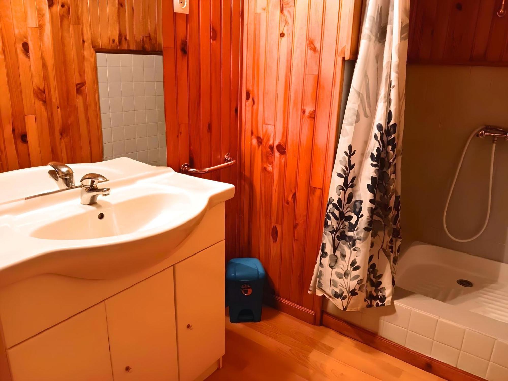 Camping Des Bains Saint-Honoré Værelse billede