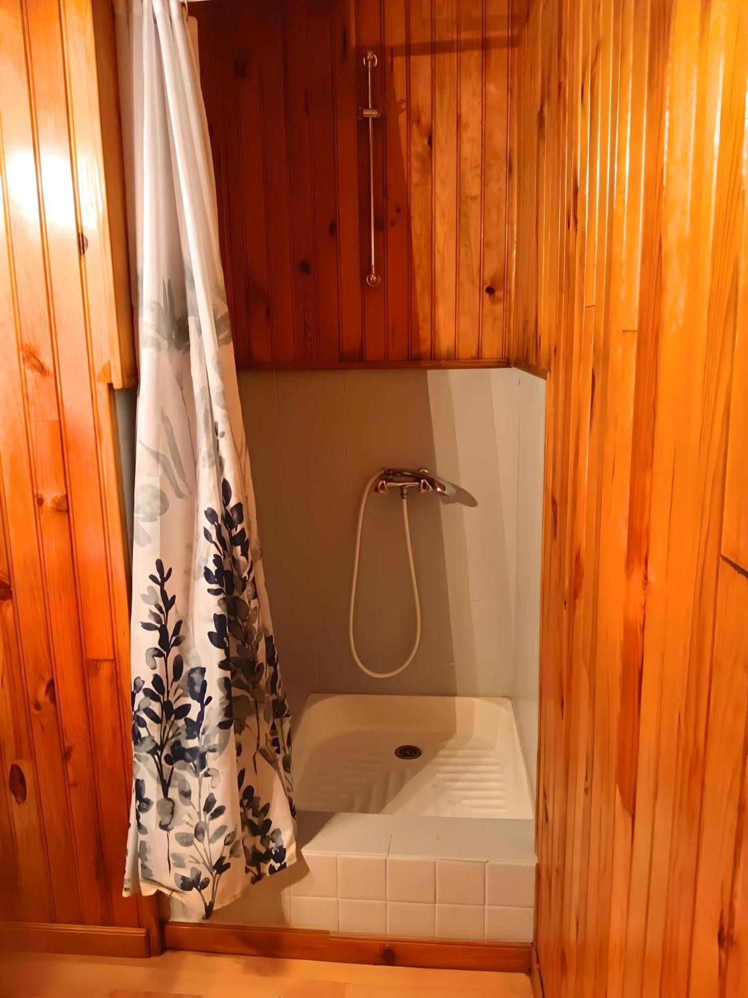 Camping Des Bains Saint-Honoré Værelse billede